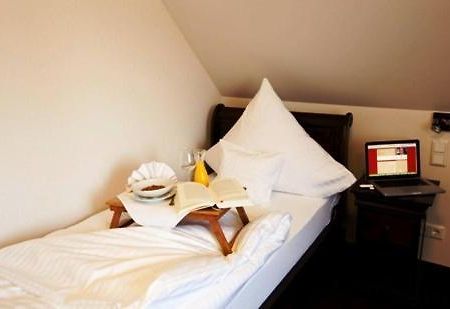 Althoff'S Landhotel Охтруп Экстерьер фото